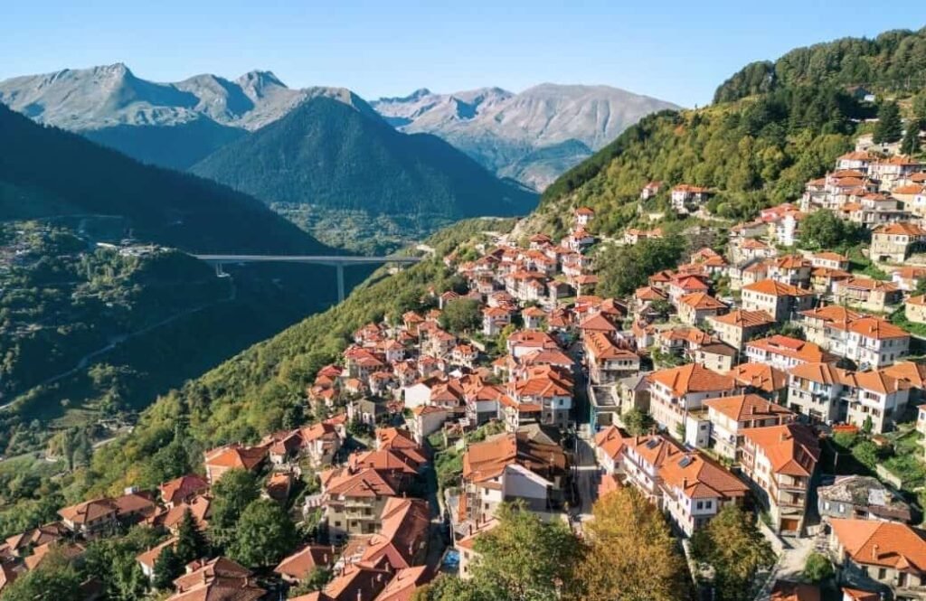 Explore historic and cultural sites with fewer people